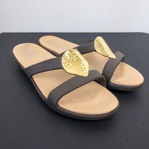 Crocs Sandals Women 8 Gray Sanrah Slip On Hammered Teardrop Comfort